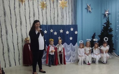 Skrzaty w świątecznym przedstawieniu