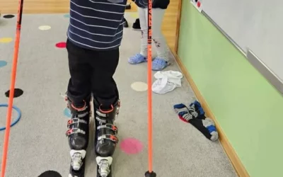 Skrzaty poznają sporty zimowe