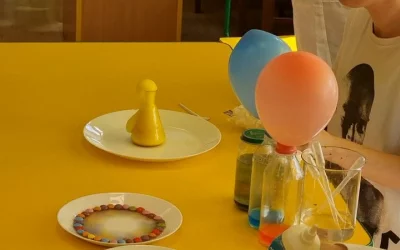 Uczniowie z ZSZiO w naszym przedszkolu (ul. Przemysłowa)
