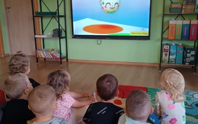 Dzień Kropki u Smerfów