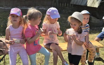 Motylki zwiedzają Zagrodę Sitarską