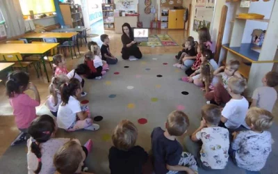 Zajęcia z logopedą w grupie "Skrzaty"