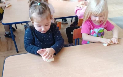 Dzień chleba w grupie "Sówki"