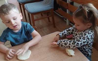 Dzień chleba w grupie "Sówki"