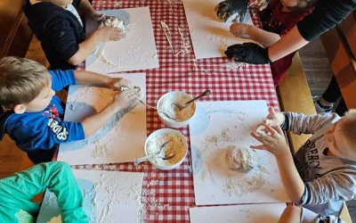 "Motylki" i "Skrzaty" na wycieczce w Doboszówce