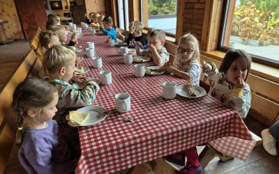 "Motylki" i "Skrzaty" na wycieczce w Doboszówce