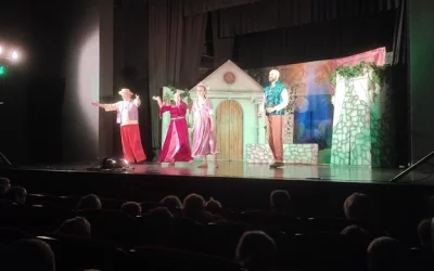 SKRZATY i SMERFY na spektaklu pt. "Roszpunka"