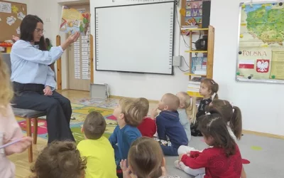 Spotkanie Skrzatów z panią bibliotekarką
