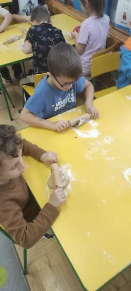 Świąteczne wypieki Skrzatów 