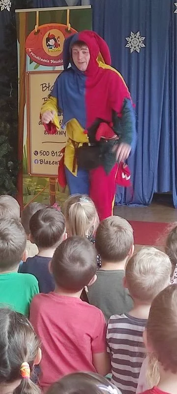 Magiczny świat figlarnego Błazna Pierona