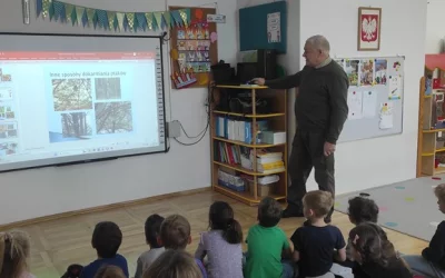 Spotkanie z panem leśniczym w grupie "Skrzaty"