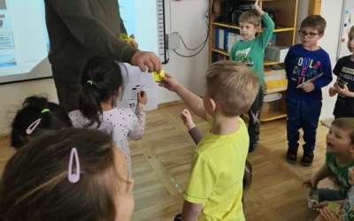 Spotkanie z panem leśniczym w grupie "Skrzaty"