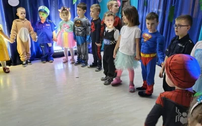 Bal karnawałowy (Al. 400-lecia)