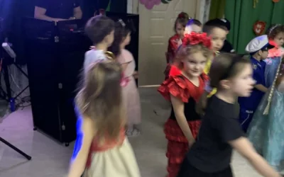 Bal karnawałowy (Al. 400-lecia)